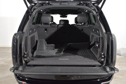 2023 Land Rover Range Rover P530 SE