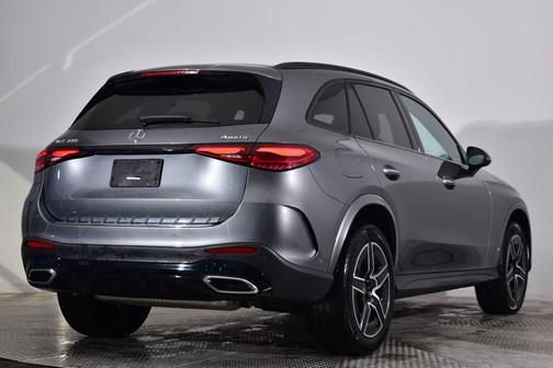 2023 Mercedes-Benz GLC 300 4MATIC