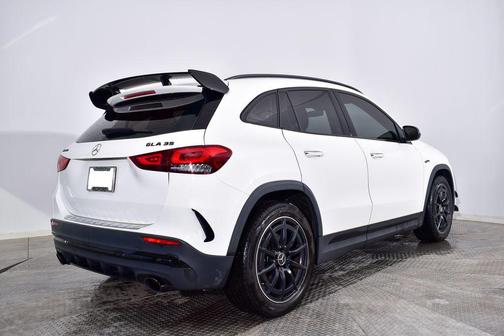 2022 Mercedes-Benz AMG GLA 35 4MATIC
