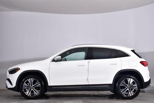 2025 Mercedes-Benz GLA 250 4MATIC