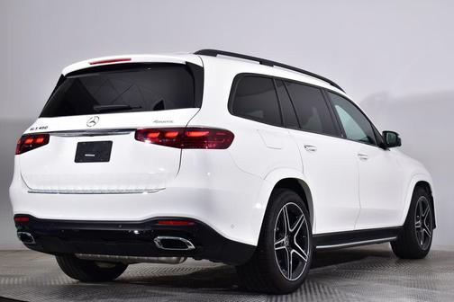 2025 Mercedes-Benz GLS 450 4MATIC