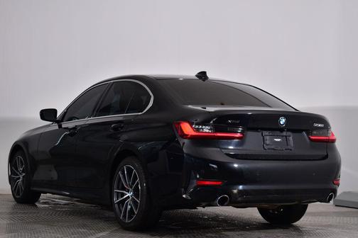 2022 BMW 330 xDrive