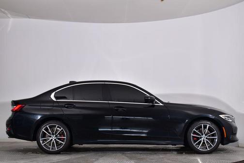2022 BMW 330 xDrive