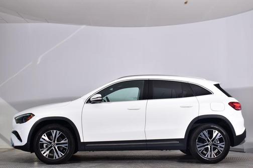 2025 Mercedes-Benz GLA 250 4MATIC
