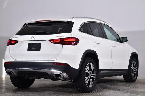 2025 Mercedes-Benz GLA 250 4MATIC
