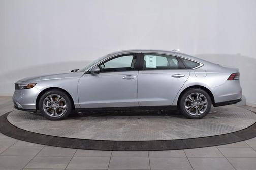 Silver Metallic 2023 Honda Accord Hybrid EX-L