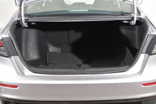 Silver Metallic 2023 Honda Accord Hybrid EX-L