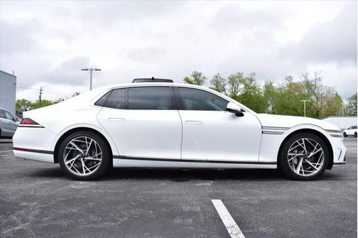 2023 Genesis G90 3.5T AWD