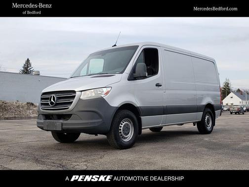 2019 Mercedes-Benz Sprinter 2500 Standard Roof
