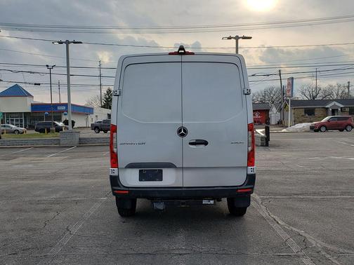 2019 Mercedes-Benz Sprinter 2500 Standard Roof