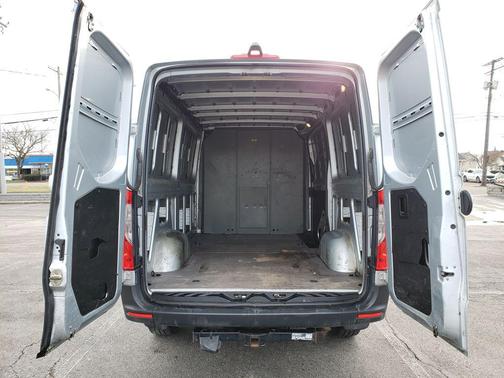 2019 Mercedes-Benz Sprinter 2500 Standard Roof