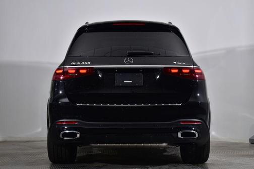 2025 Mercedes-Benz GLS 450 4MATIC