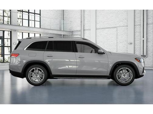 2026 Mercedes-Benz GLS 450 4MATIC