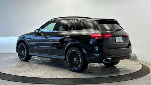 Black 2023 Mercedes-Benz GLC 300 4MATIC