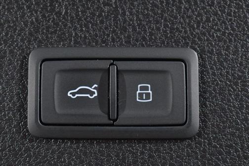 2020 Audi Q5 Prestige 55 TFSI e quattro S tronic