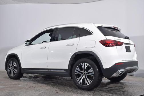 2026 Mercedes-Benz GLA 250 4MATIC