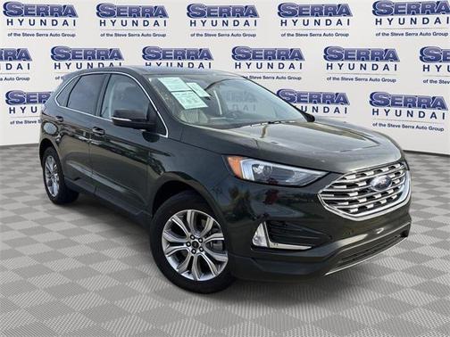 2024 Ford Edge Titanium