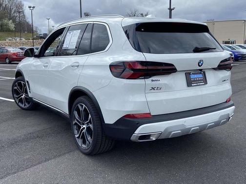 2025 BMW X5 xDrive40i
