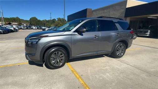 2024 Nissan Pathfinder SV FWD
