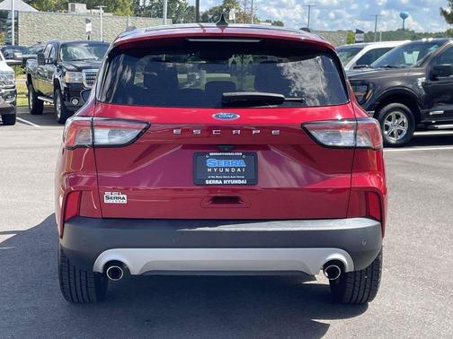 Rapid Red Metallic Tinted Clearcoat 2022 Ford Escape SEL