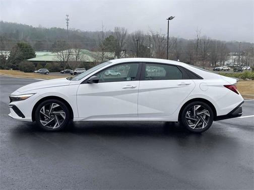 2025 Hyundai ELANTRA Sport