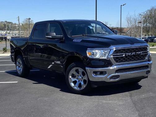 Diamond Black Crystal Pearlcoat 2022 RAM 1500 Big Horn/Lone Star