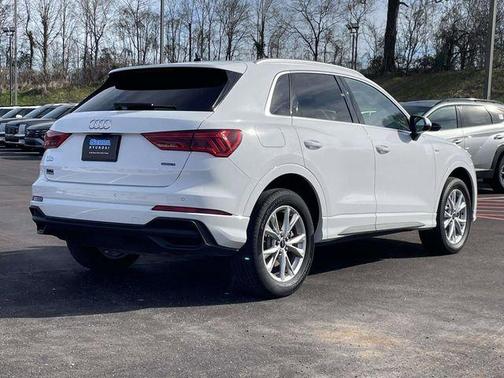 2025 Audi Q3 Premium 45 TFSI S line quattro Tiptronic