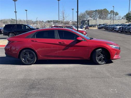 2021 Hyundai ELANTRA SEL