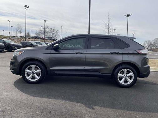 2016 Ford Edge SE