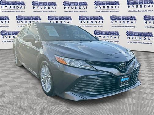 2019 Toyota Camry XLE