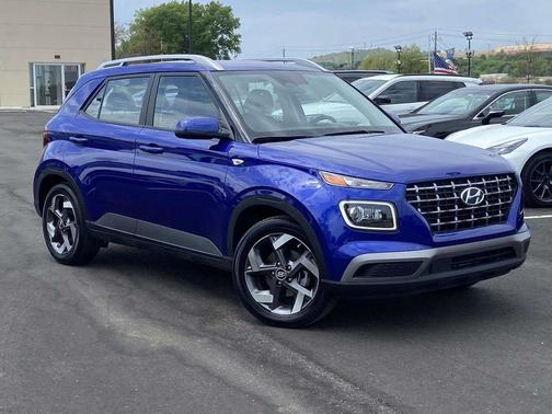 2024 Hyundai VENUE Limited