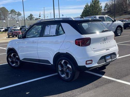 2025 Hyundai VENUE Limited