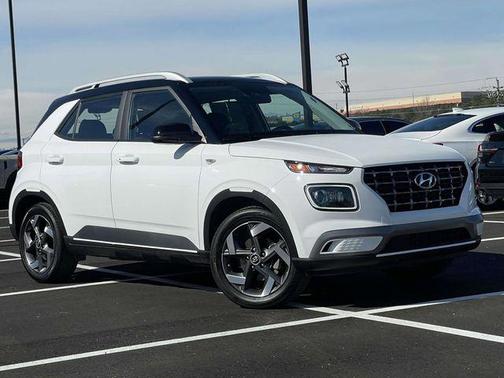 2025 Hyundai VENUE Limited