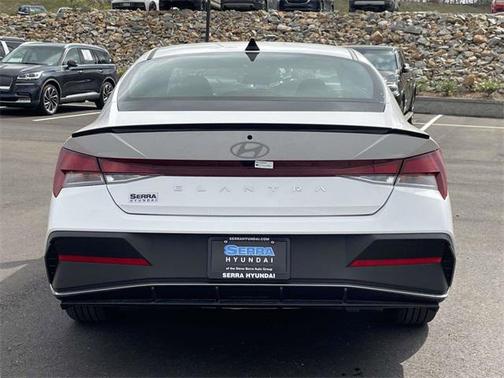 2025 Hyundai ELANTRA Sport