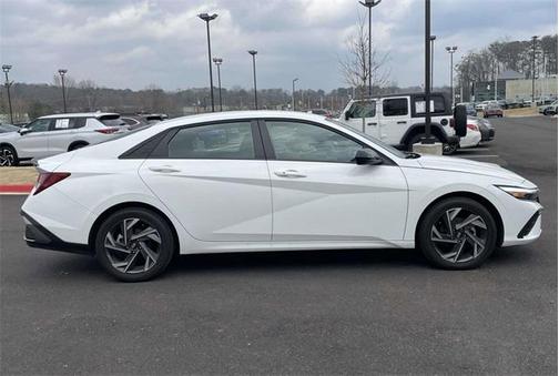 2025 Hyundai ELANTRA Sport