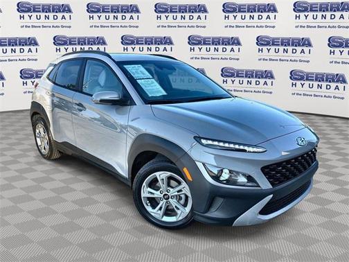 2022 Hyundai KONA SEL