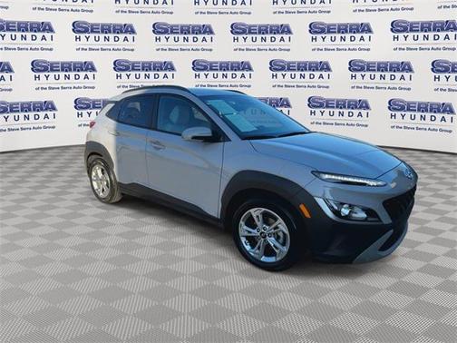 2022 Hyundai KONA SEL