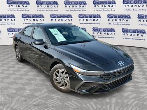 2024 Hyundai ELANTRA SEL