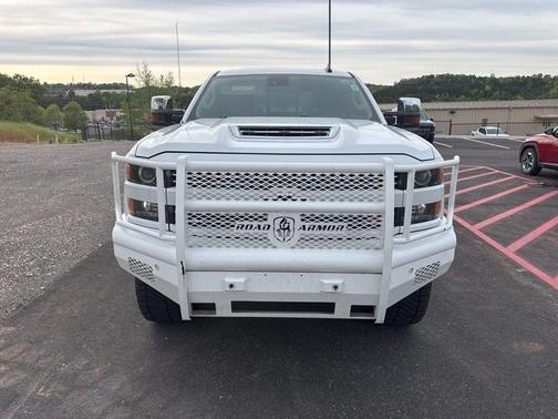 Summit White 2018 Chevrolet Silverado 2500 LTZ