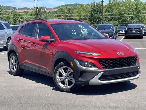 Pulse Red 2023 Hyundai KONA SEL