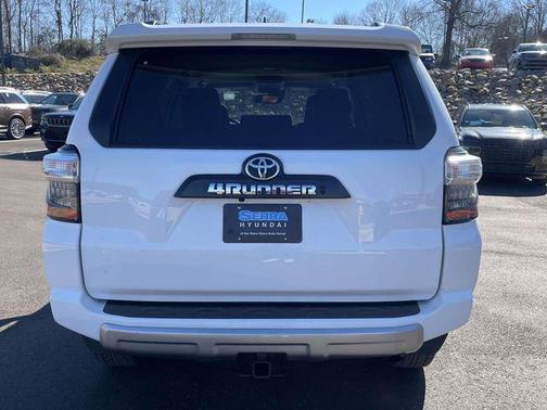 2024 Toyota 4Runner TRD Off Road Premium