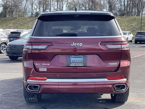 2022 Jeep Grand Cherokee L Summit
