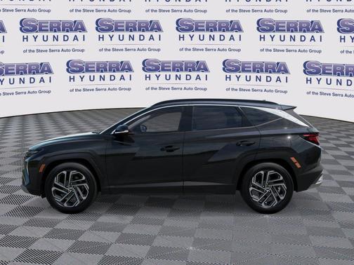 Phantom Black 2026 Hyundai TUCSON SEL Plus