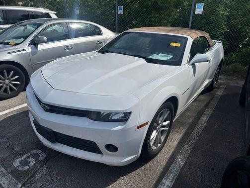 Summit White 2015 Chevrolet Camaro 1LT