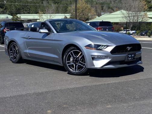 ICONIC SILVER METALLIC 2023 Ford Mustang EcoBoost Premium
