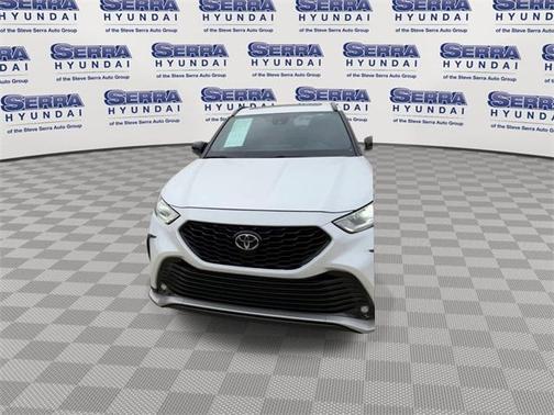 2022 Toyota Highlander XSE