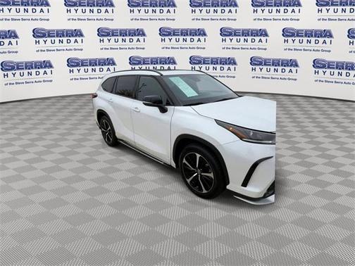 2022 Toyota Highlander XSE