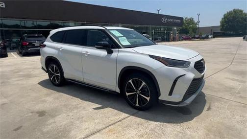 2022 Toyota Highlander XSE