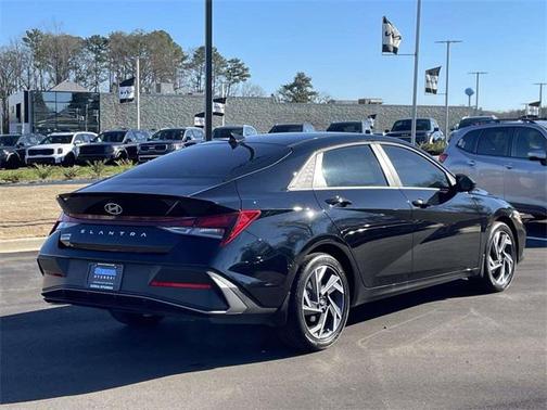 2025 Hyundai ELANTRA Sport