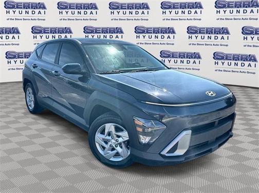 2024 Hyundai KONA SE
